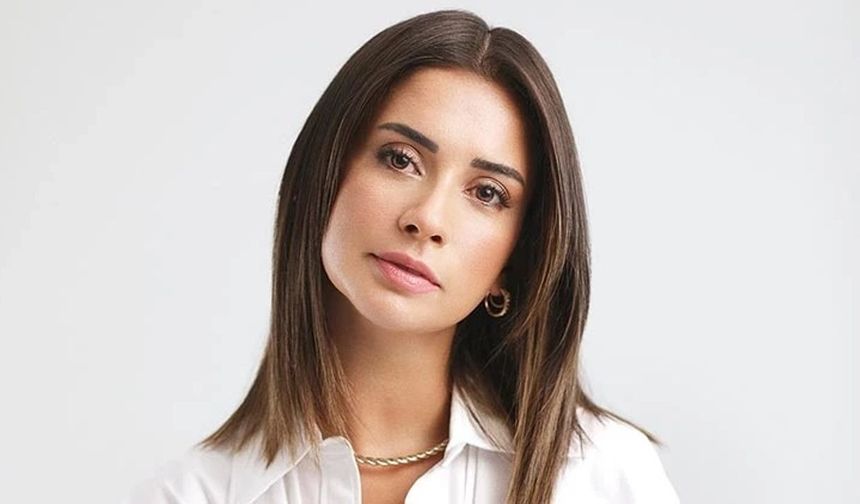 Buse Terim'den Cenk Eyüboğlu yorumu