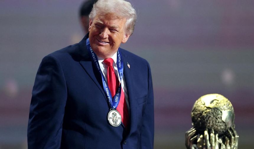 Trump'a 'FIFA Barış Ödülü' verildi